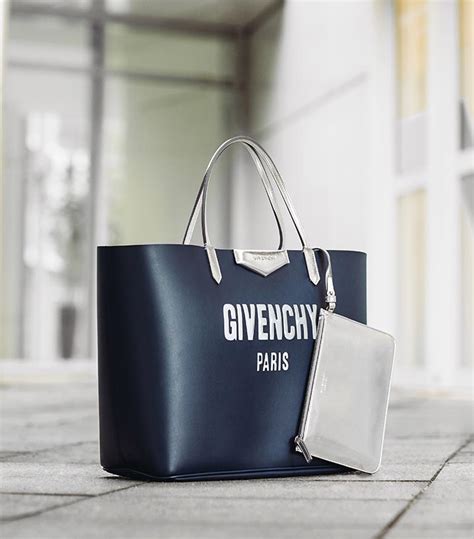 givenchy ratenzahlung|Givenchy Taschen, Schuhe, Kleidung, Portemonnaies & mehr.